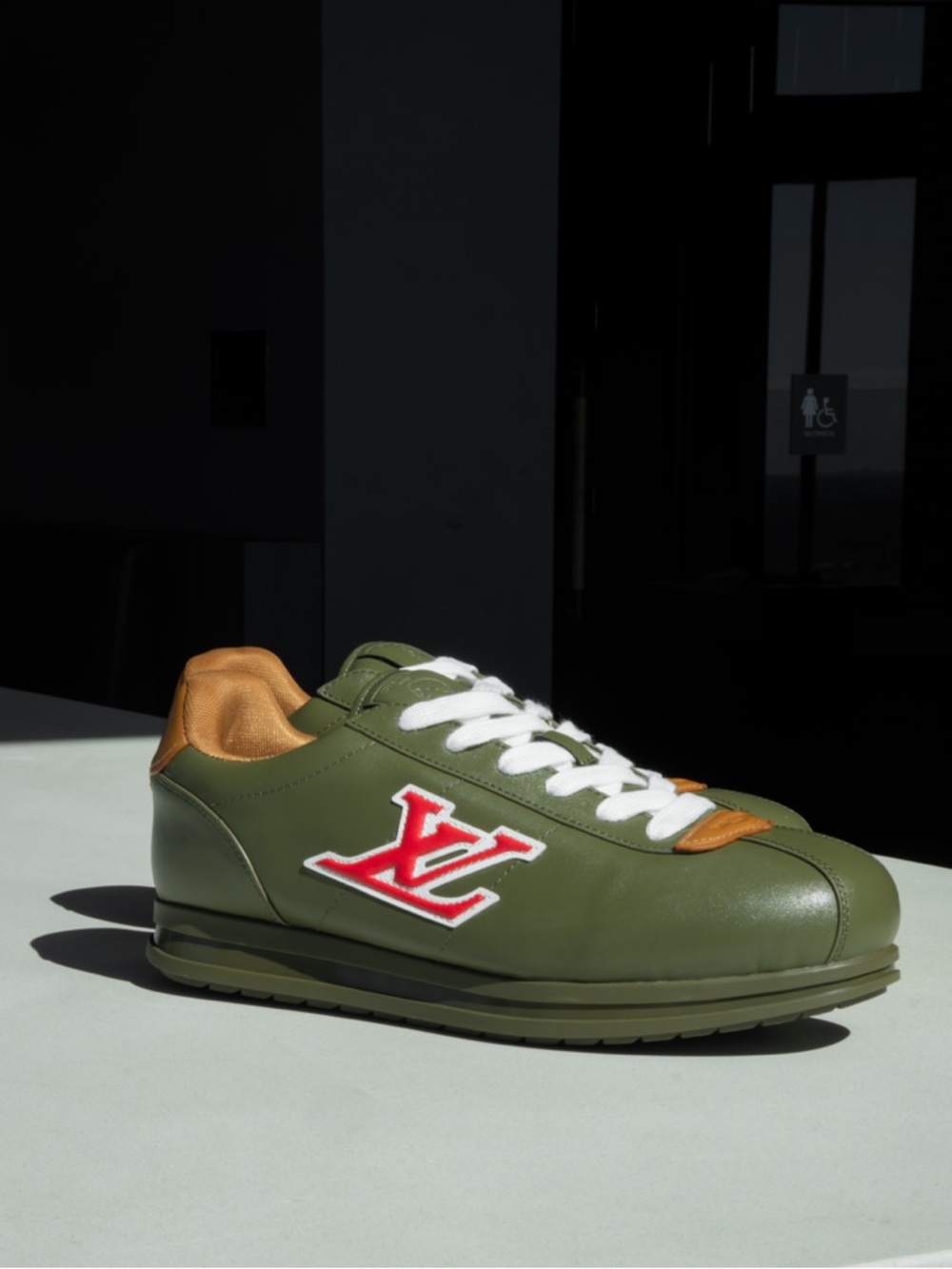 LV BUTTERSOFT Sneaker Sz 12 Green